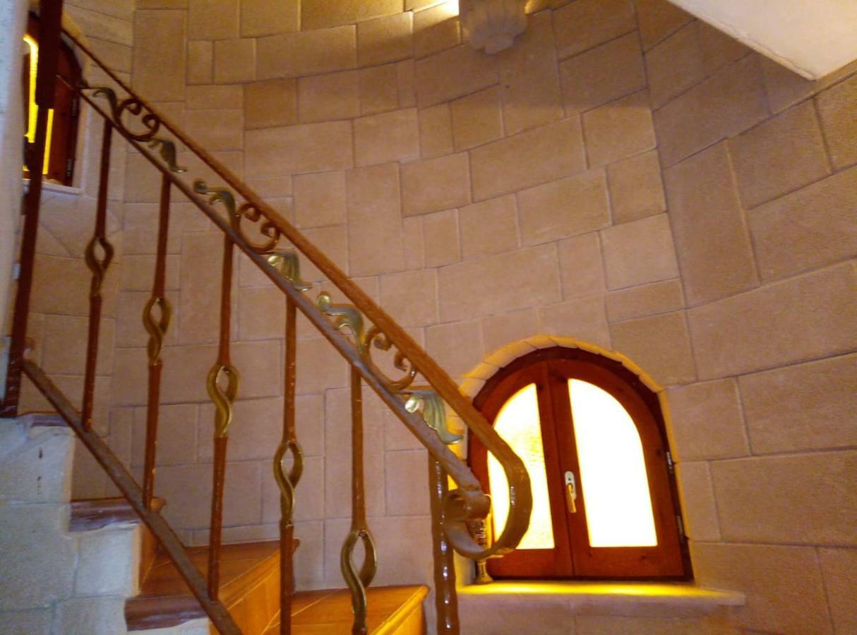 Villa Silvia Ágios Matthaíos 外观 照片